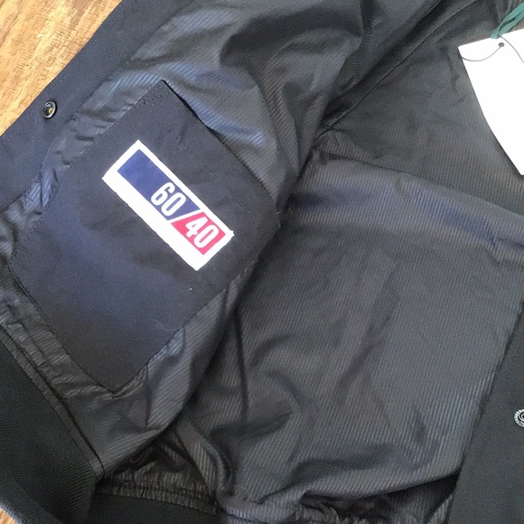 NWT Black Hershel Bomber Jacket Small Button - Picture 5 of 7